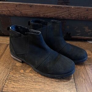 Sorel Emelie bootie black size 8